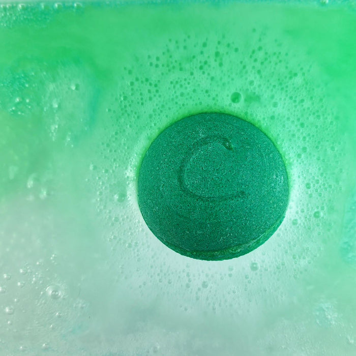 Breathe Therapy Bomb (Cooling Botanical Bath Bomb)